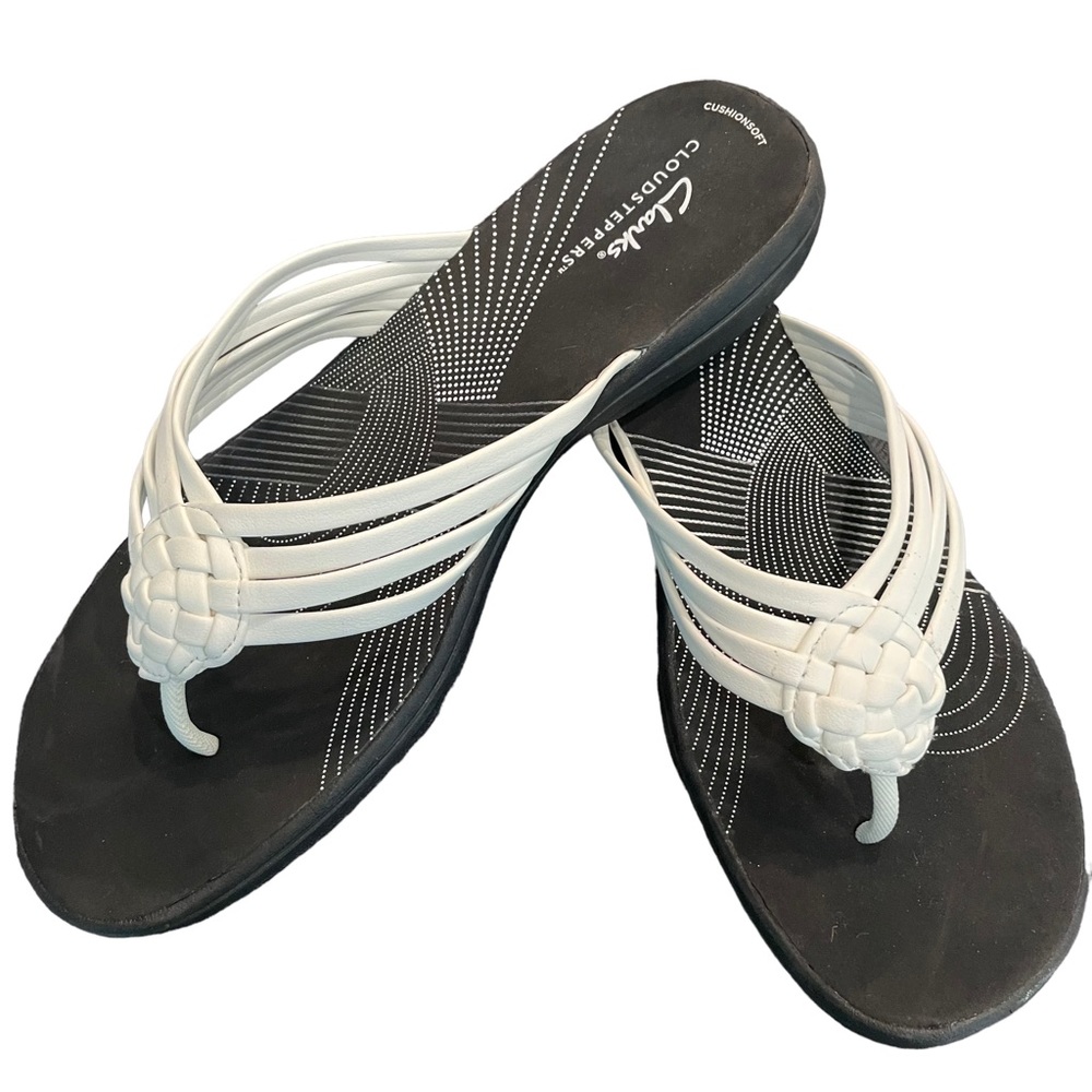 Clarks “Breeze Coral” White Low Wedge Flip Flop Size 10 New without Box